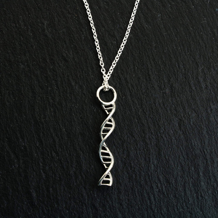 DNA pendant sterling silver Ontogenie