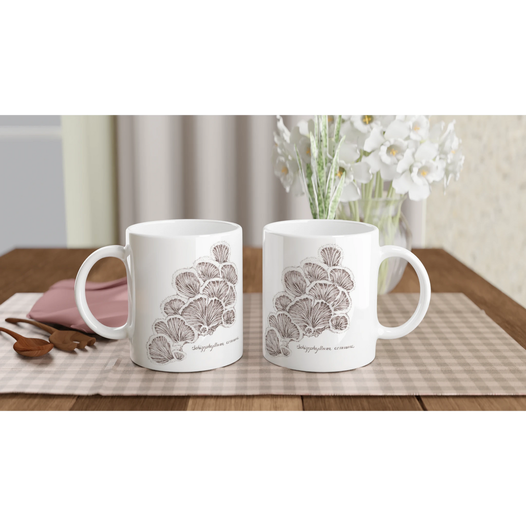 Split gill mushroom Schizophyllum commune standard mug