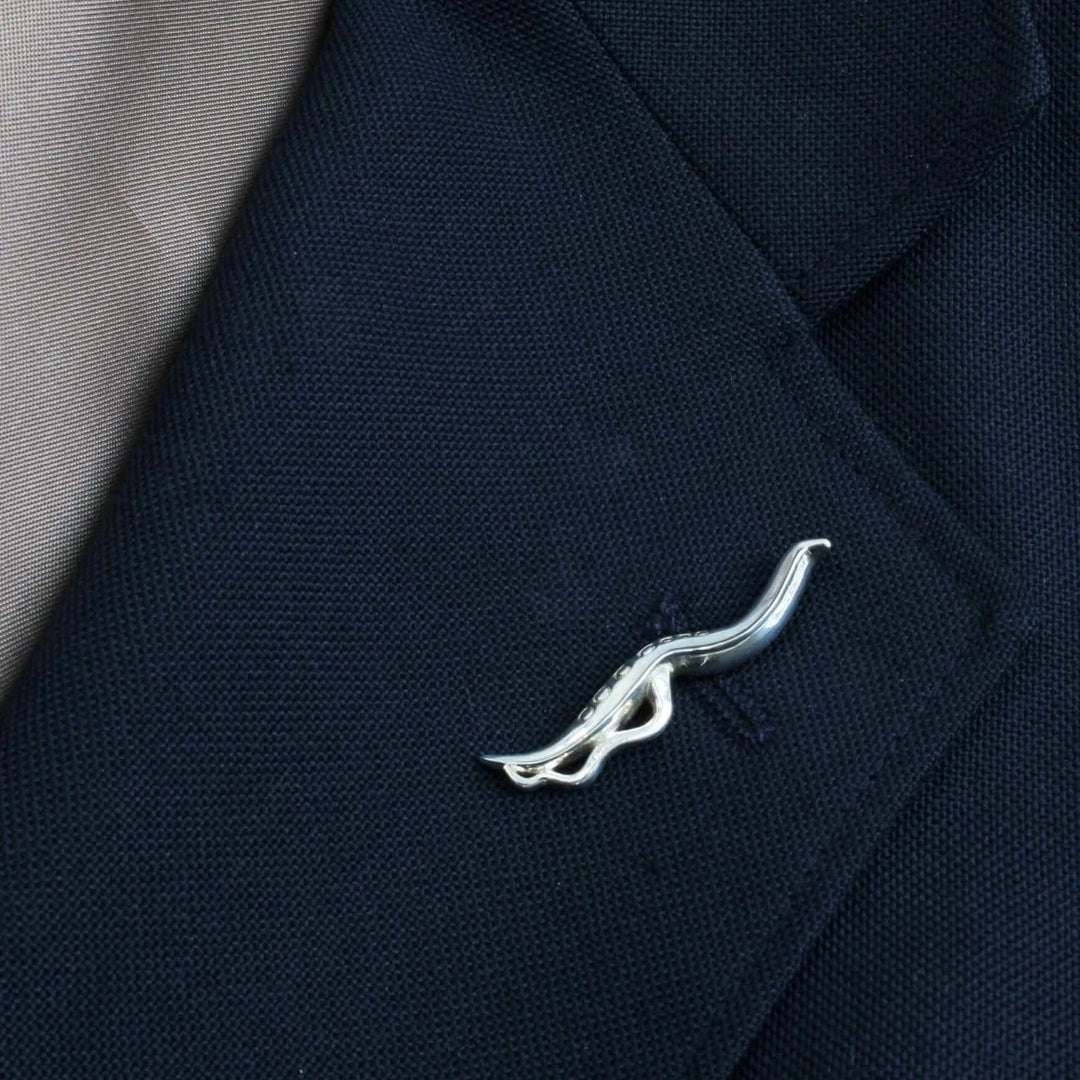 C. elegans Nematode Lapel Pin/Brooch [Ontogenie Science Jewelry] 