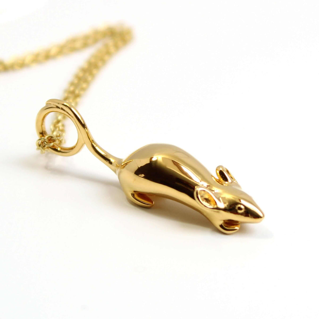 Mouse (Mus musculus) pendant in 14K gold plated brass